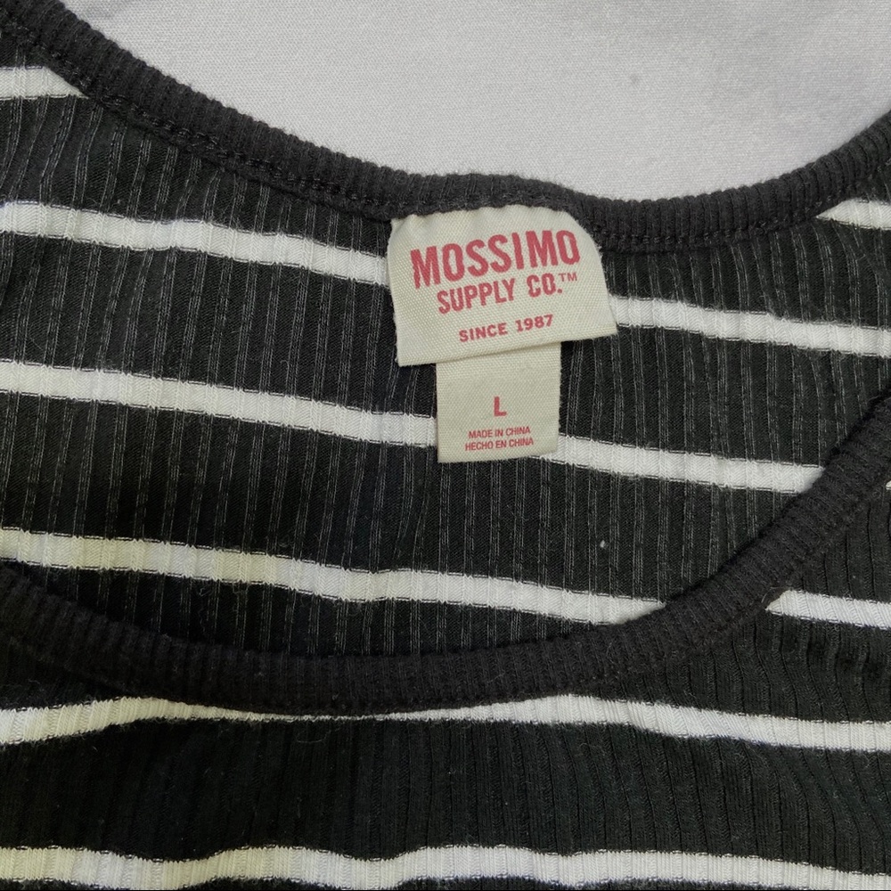Striped Cold Shoulder Top - Picture 2 of 3